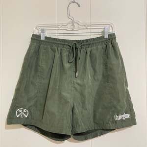 Civil Regime Olive Green Drawstring Shorts Size Large Streetwear Athletic
